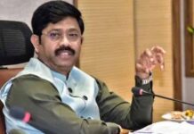 अखिलेश यादव पर आपत्तिजनक पोस्ट, नंदी के खिलाफ परिवाद दाखिल