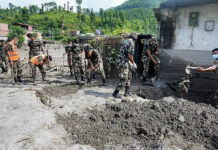 चश्मदीदों ने नेपाल में अचानक आई बाढ़ का भयावह मंजर बयां किया