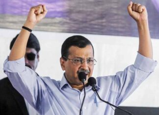 चिदंबरम के बाद केजरीवाल ने भी खुद को बताया ‘दिमागी नक्सली’